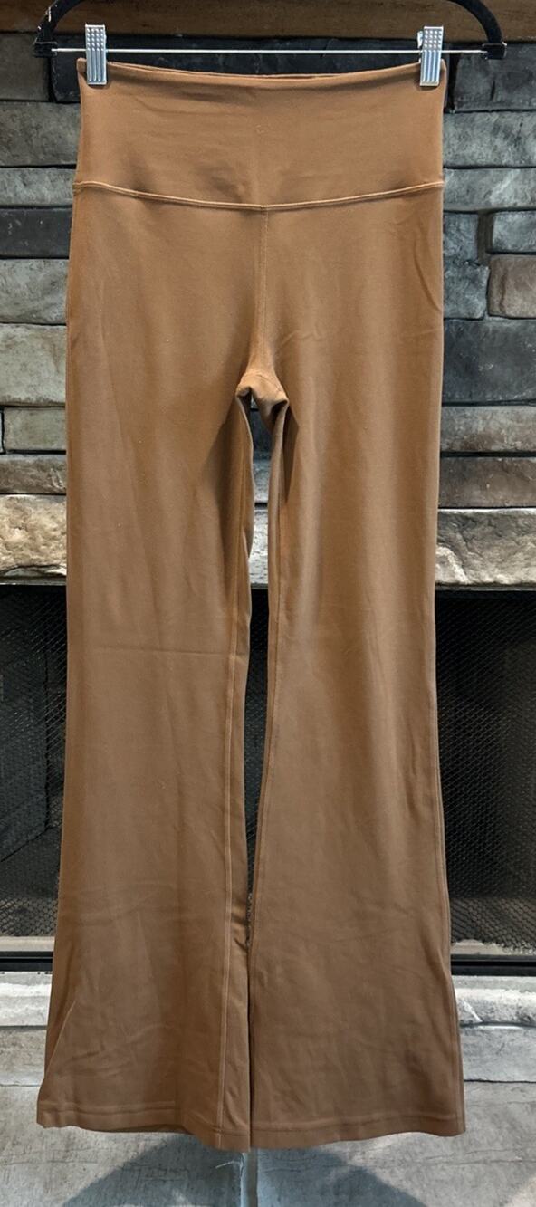 Women’s LULULEMON Brown Groove Super High Rise Flare Pants Size 6 *A8